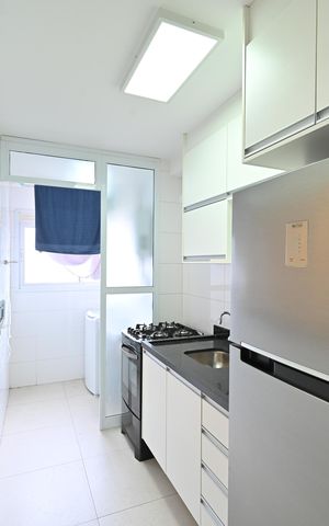 Apartamento para alugar com 76m², 2 quartos e 2 vagasCozinha