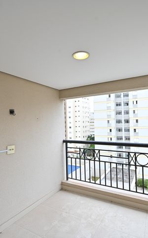 Apartamento para alugar com 76m², 2 quartos e 2 vagasVaranda