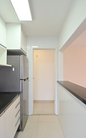 Apartamento para alugar com 76m², 2 quartos e 2 vagasCozinha
