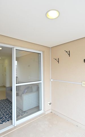 Apartamento para alugar com 76m², 2 quartos e 2 vagasVaranda