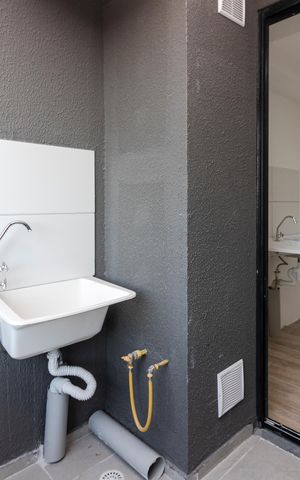 Apartamento para alugar com 36m², 2 quartos e sem vaga Apartamento para alugar com 36m², 2 quartos e sem vagaVaranda