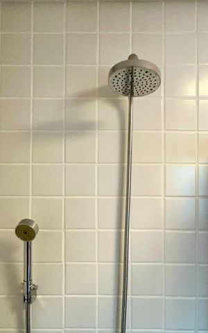 Studio à venda com 28m², 1 quarto e sem vaga Studio à venda com 28m², 1 quarto e sem vagaBanheiro