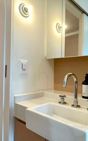 Studio à venda com 28m², 1 quarto e sem vaga Studio à venda com 28m², 1 quarto e sem vagaBanheiro