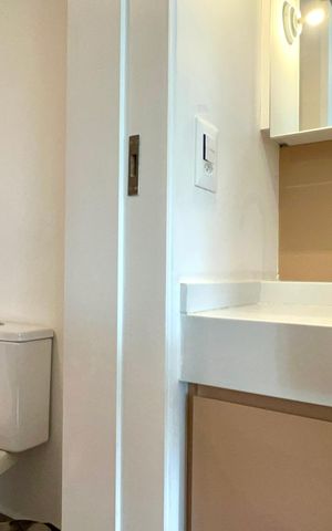 Studio à venda com 28m², 1 quarto e sem vaga Studio à venda com 28m², 1 quarto e sem vagaBanheiro