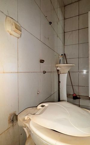 Casa para alugar com 60m², 1 quarto e 1 vaga Casa para alugar com 60m², 1 quarto e 1 vagaBanheiro