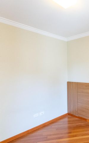 Apartamento à venda com 209m², 3 quartos e 3 vagas Apartamento à venda com 209m², 3 quartos e 3 vagasQuarto 2