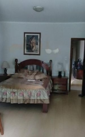Casa à venda com 150m², 4 quartos e 2 vagas