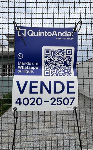 Casa à venda com 141m², 3 quartos e 1 vaga