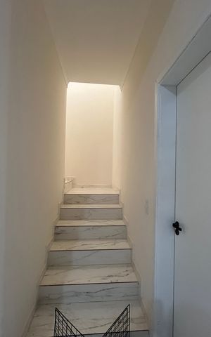 Casa à venda com 141m², 3 quartos e 1 vaga