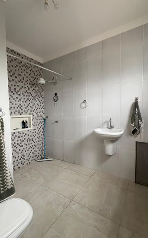 Casa à venda com 141m², 3 quartos e 1 vaga