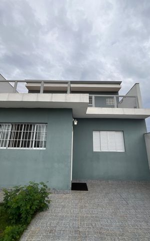 Casa à venda com 141m², 3 quartos e 1 vaga