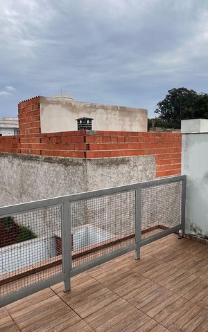 Casa à venda com 141m², 3 quartos e 1 vaga