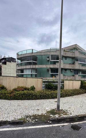 Apartamento à venda com 86m², 2 quartos e 2 vagas Apartamento à venda com 86m², 2 quartos e 2 vagasFachada