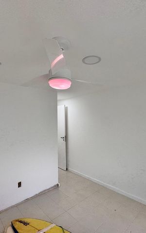 Apartamento à venda com 86m², 2 quartos e 2 vagas Apartamento à venda com 86m², 2 quartos e 2 vagasSuíte