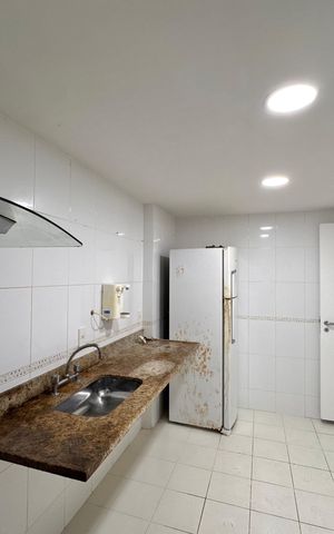 Apartamento à venda com 86m², 2 quartos e 2 vagas Apartamento à venda com 86m², 2 quartos e 2 vagasCozinha e Área de Serviço
