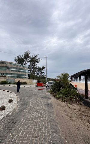 Apartamento à venda com 86m², 2 quartos e 2 vagas Apartamento à venda com 86m², 2 quartos e 2 vagasPraia