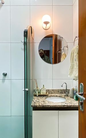 Casa de condomínio à venda com 74m², 2 quartos e 1 vaga Casa de condomínio à venda com 74m², 2 quartos e 1 vagaBanheiro da Suíte 1
