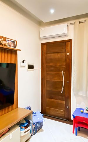 Casa de condomínio à venda com 74m², 2 quartos e 1 vaga Casa de condomínio à venda com 74m², 2 quartos e 1 vagaSala