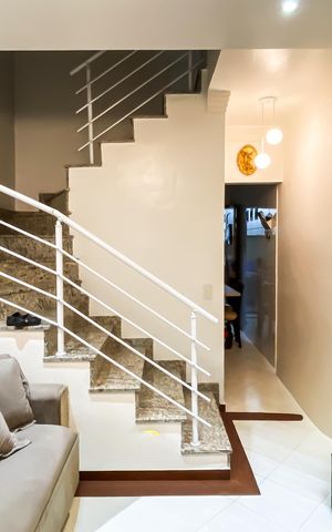 Casa de condomínio à venda com 74m², 2 quartos e 1 vaga Casa de condomínio à venda com 74m², 2 quartos e 1 vagaSala