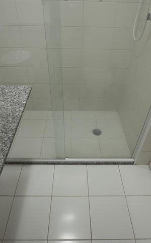 Apartamento à venda com 84m², 3 quartos e 2 vagasBanheiro da Suíte