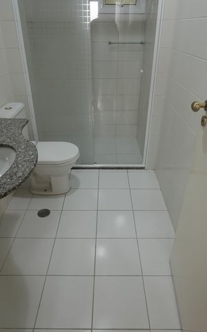 Apartamento à venda com 84m², 3 quartos e 2 vagasBanheiro Social
