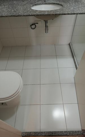 Apartamento à venda com 84m², 3 quartos e 2 vagasBanheiro da Suíte
