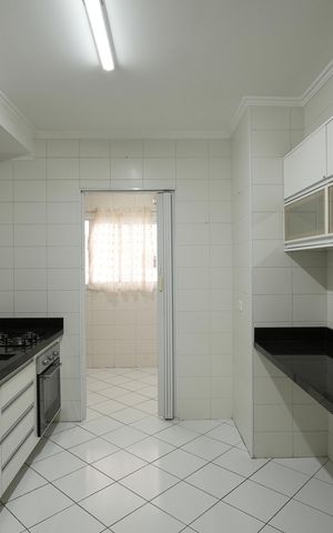 Apartamento à venda com 84m², 3 quartos e 2 vagasCozinha