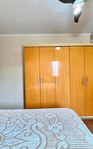 Casa à venda com 217m², 4 quartos e 5 vagasSuíte