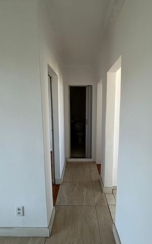 Apartamento à venda com 65m², 3 quartos e sem vagaCorredor