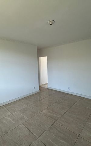 Apartamento à venda com 65m², 3 quartos e sem vagaSala