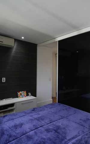Apartamento à venda com 97m², 2 quartos e 2 vagasSuíte