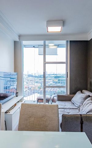 Apartamento à venda com 47m², 2 quartos e 1 vaga Apartamento à venda com 47m², 2 quartos e 1 vagaSala