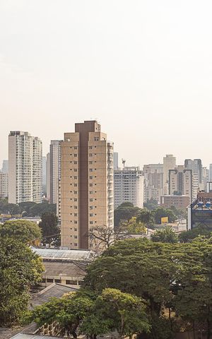 Studio para alugar com 30m², 1 quarto e 1 vaga Studio para alugar com 30m², 1 quarto e 1 vagaVaranda