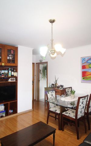 Apartamento à venda com 91m², 3 quartos e 1 vagaSala