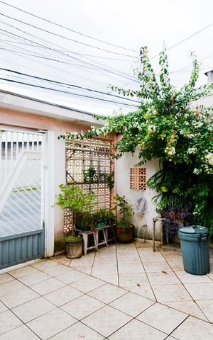 Casa à venda com 194m², 3 quartos e 2 vagasGaragem