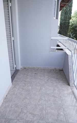 Casa à venda com 193m², 4 quartos e 2 vagas