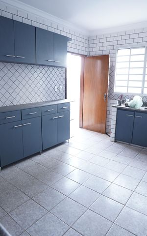 Casa à venda com 193m², 4 quartos e 2 vagas