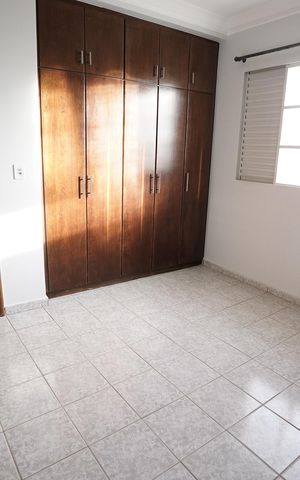 Casa à venda com 193m², 4 quartos e 2 vagas