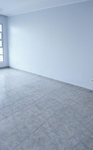 Casa à venda com 193m², 4 quartos e 2 vagas