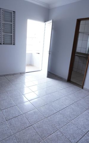 Casa à venda com 193m², 4 quartos e 2 vagas