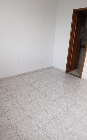 Casa à venda com 193m², 4 quartos e 2 vagas