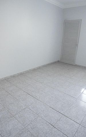 Casa à venda com 193m², 4 quartos e 2 vagas