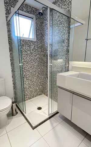 Apartamento à venda com 72m², 2 quartos e 1 vaga Apartamento à venda com 72m², 2 quartos e 1 vagaBanheiro da Suíte
