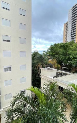 Apartamento à venda com 72m², 2 quartos e 1 vaga Apartamento à venda com 72m², 2 quartos e 1 vagaVista da Varanda