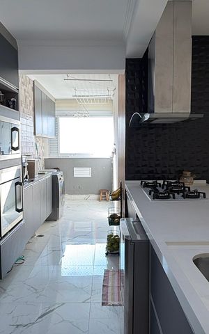 Apartamento à venda com 119m², 3 quartos e 2 vagas Apartamento à venda com 119m², 3 quartos e 2 vagasCozinha