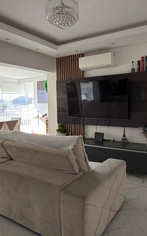 Apartamento à venda com 119m², 3 quartos e 2 vagas Apartamento à venda com 119m², 3 quartos e 2 vagasSala