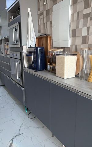 Apartamento à venda com 119m², 3 quartos e 2 vagas Apartamento à venda com 119m², 3 quartos e 2 vagasCozinha