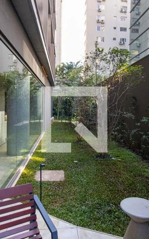 Apartamento à venda com 204m², 3 quartos e 3 vagas Apartamento à venda com 204m², 3 quartos e 3 vagasÁrea externa
