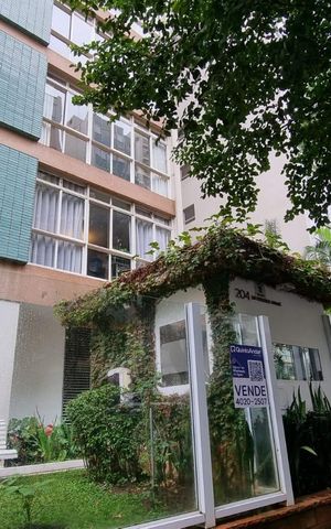 Apartamento para alugar com 220m², 3 quartos e 2 vagas