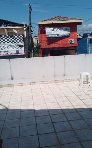 Casa para alugar com 137m², 2 quartos e 2 vagasÁrea externa